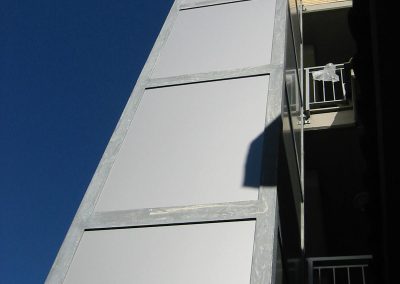 piattaforma elevatrice idraulica con incastellatura in ferro zincato portante da esterno - struttura
