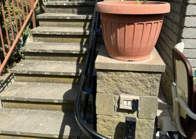 Scalinata esterna con curve Montascale seggiolino